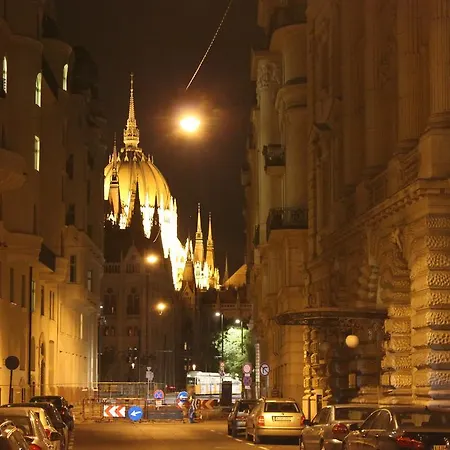 Parliment Luxury Apartament Budapesta