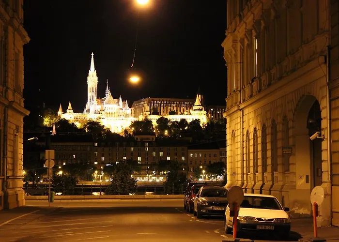 Parliment Luxury *