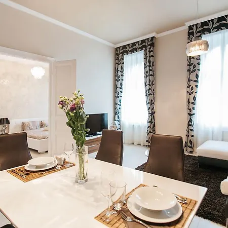 Parliment Luxury Appartement Budapest